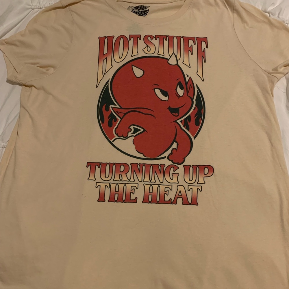 Torrid Graphic Tee-Shirt NWT - Picture 9 of 9
